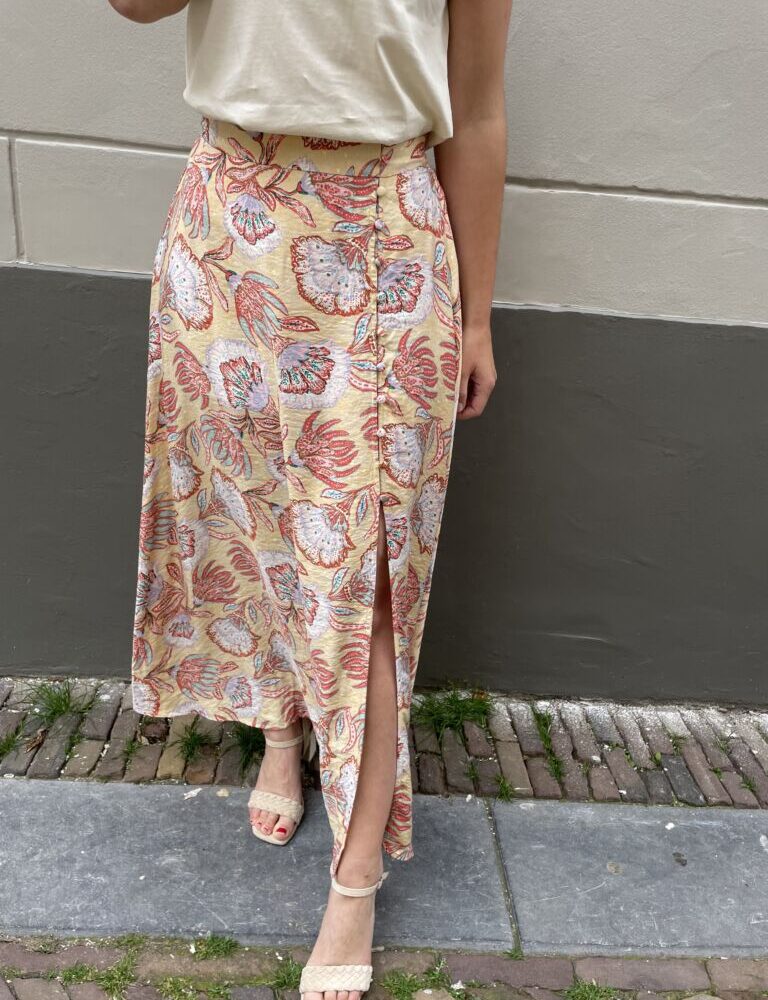 Leuke Rokken bij Jet's Favs in Dordrecht - bekijk de collectie in de ...