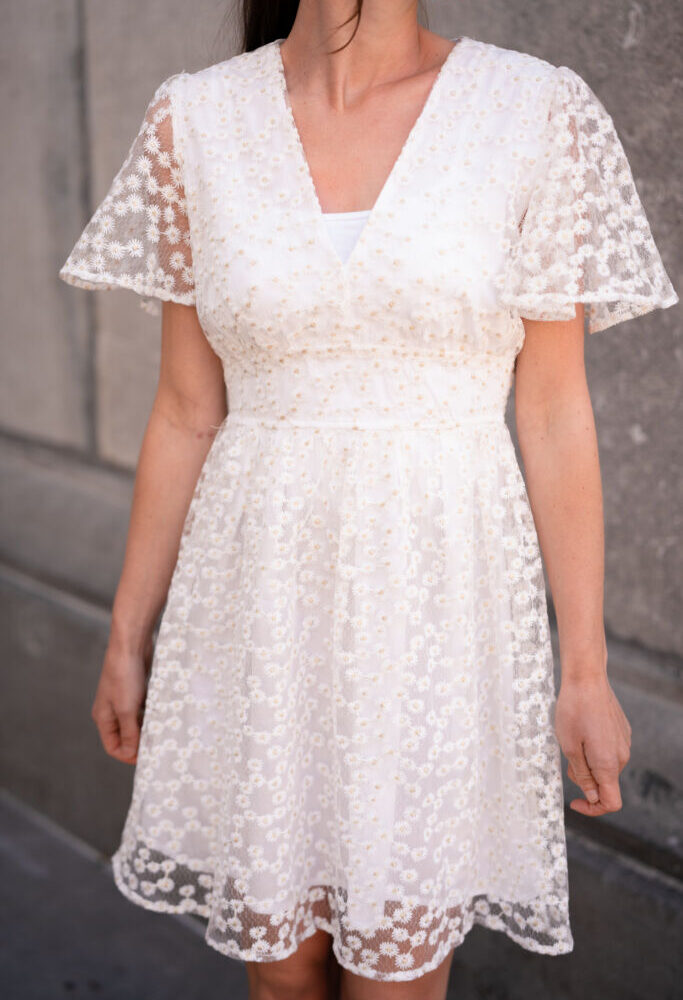 white golden flower dress kaat