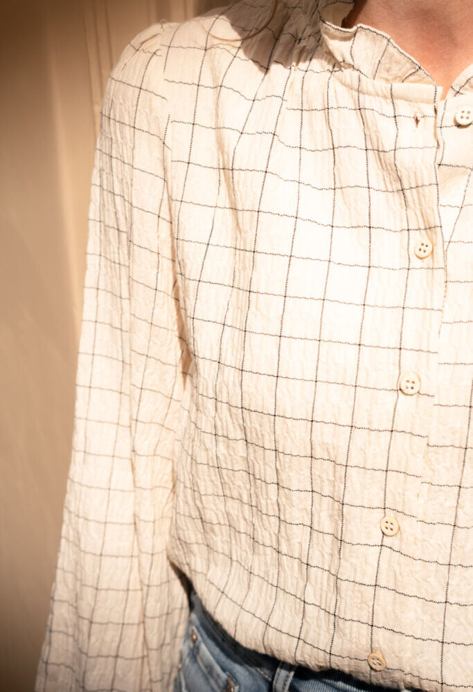 Char blokked blouse
