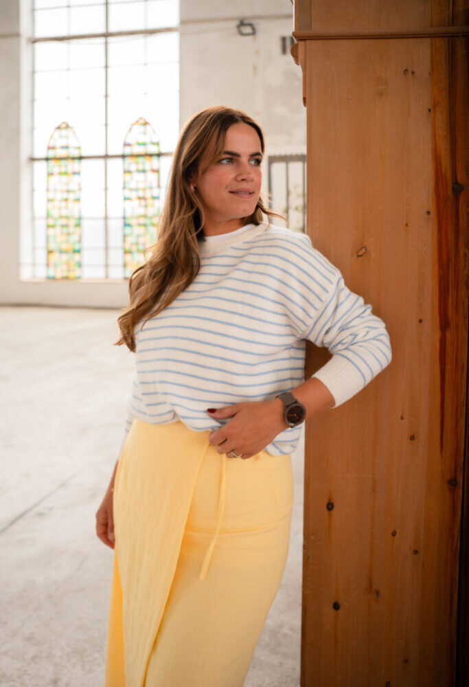 Lucy blue knit stripe