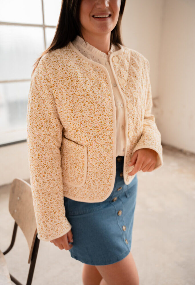 Char yellow print jacket vibe