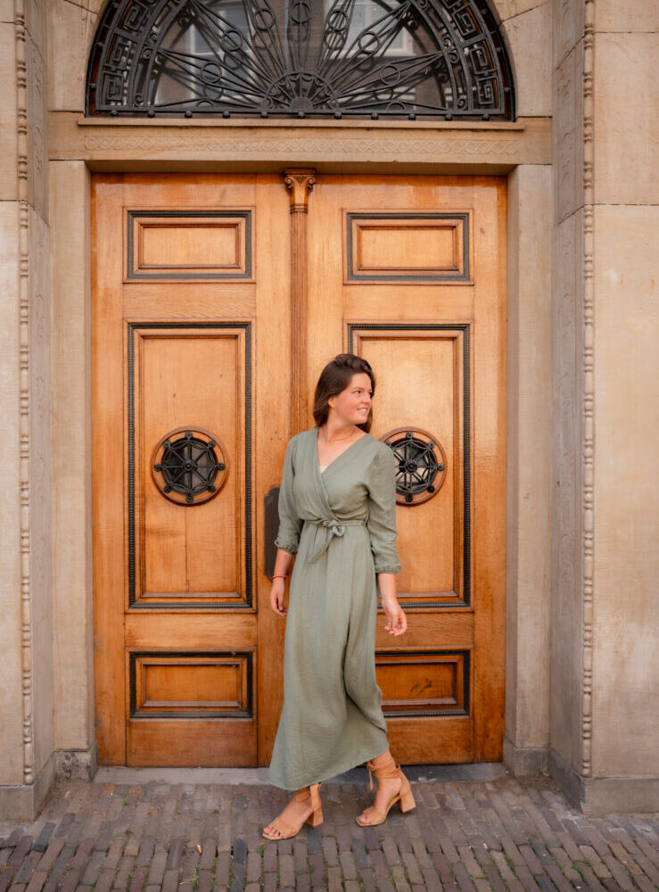 madame dress Italy army