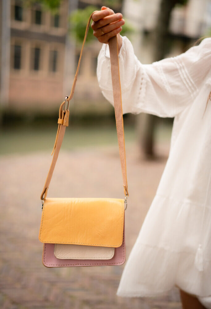 Moos bag yellow/ecru/pink