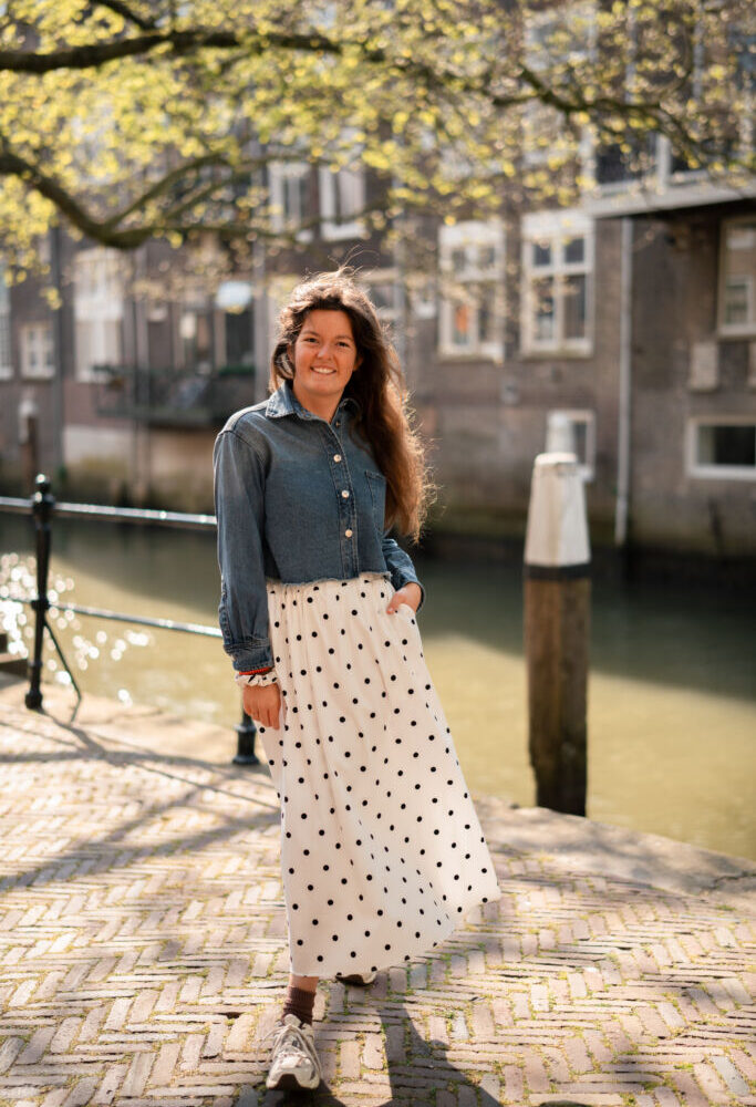 81502 dot skirt white/black