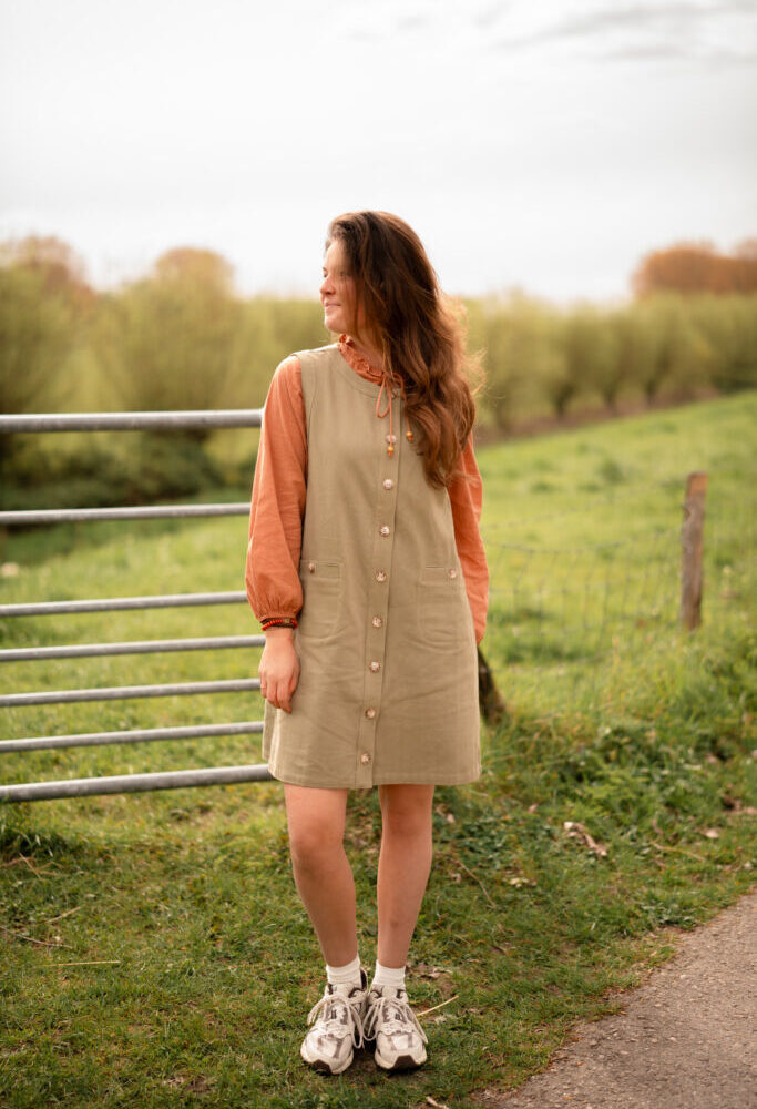 Majo 80595 khaki spencer dress