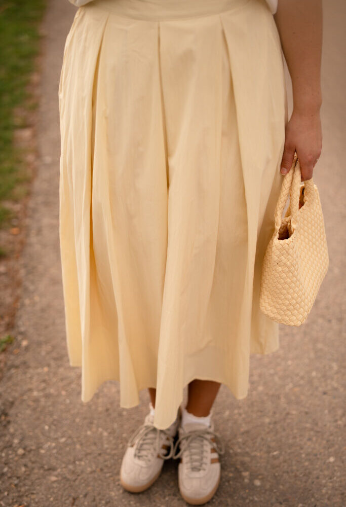 25CY828 jus skirt yellow