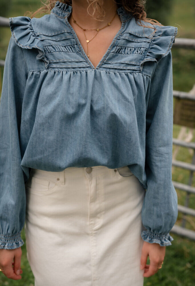 10815 jeans blouse emma
