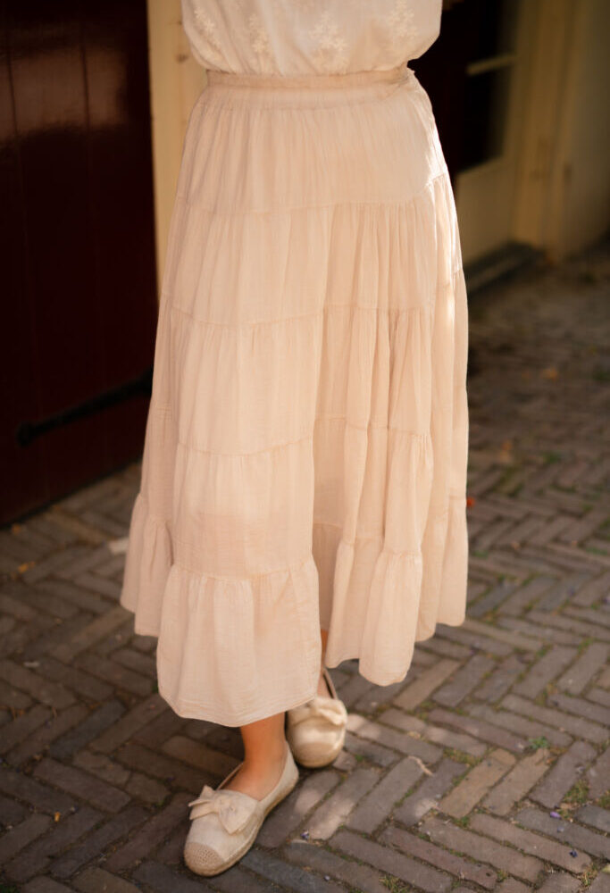 skirt vic boe beige